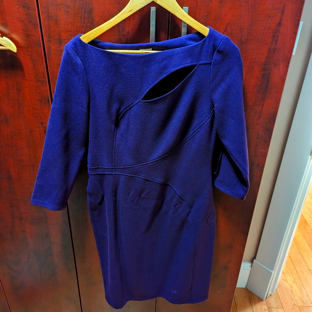 Anne Klein midi shift drezs